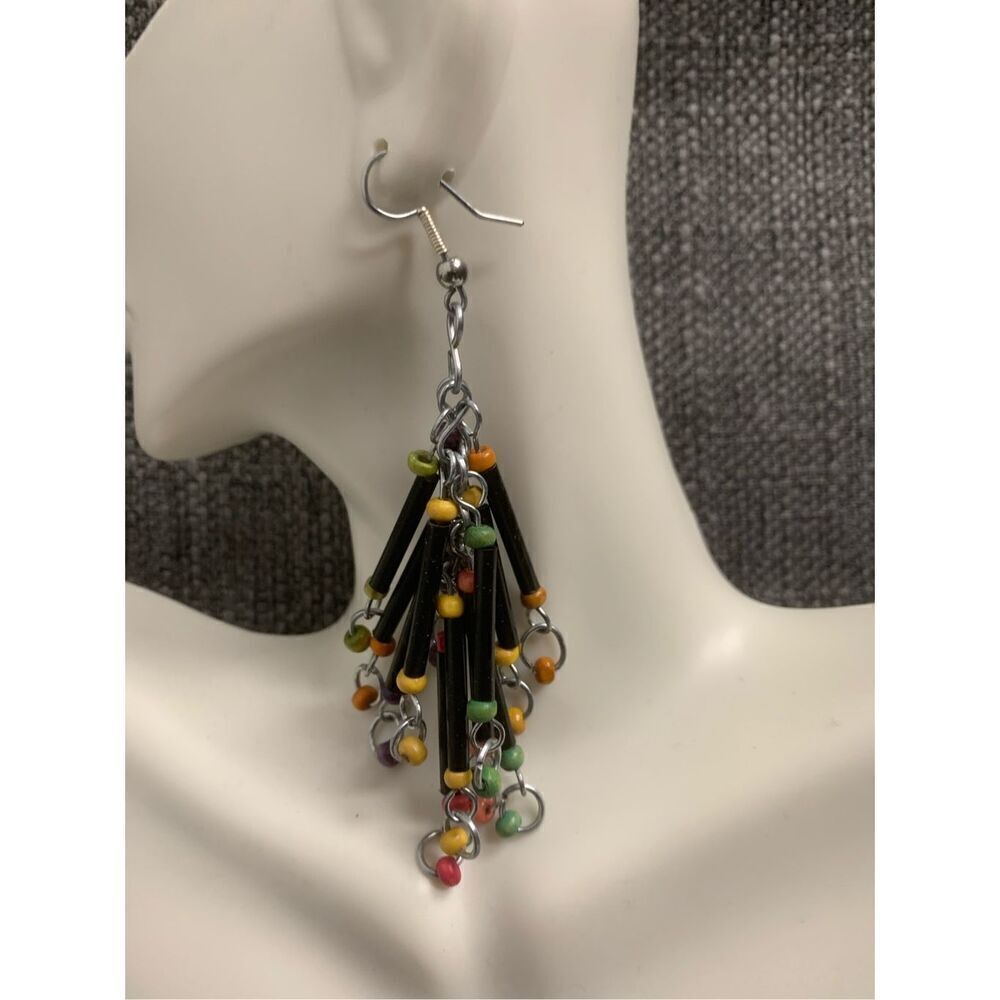 Handmade Straw Dangle Earrings - Picture 2 of 2